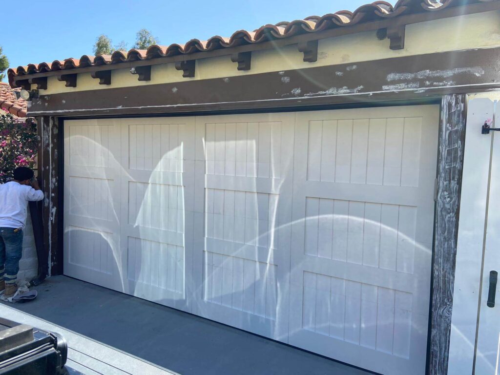 How To Hire A Garage Door Repairman